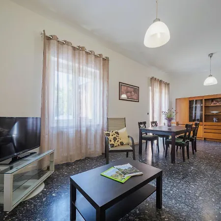 Margherita By Interhome Feriehus Viareggio
